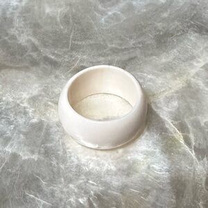 RARE Vintage bone cigarret ring